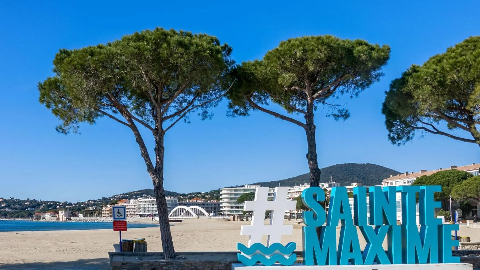 Holiday Home Le Coba - Max195 By Interhome Sainte-Maxime 0*,  Frankrig
